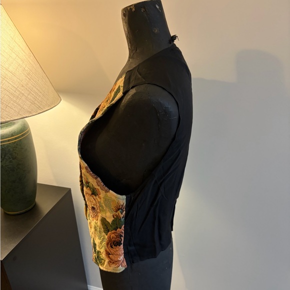 VTG JH Jeans Wear 90’s Floral Tapestry Button-front Vest (M) Cottage Castlecore - Picture 4 of 11